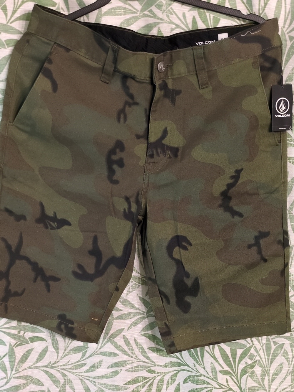 Volcom Men’s Camo Flat Front Shorts - Olive